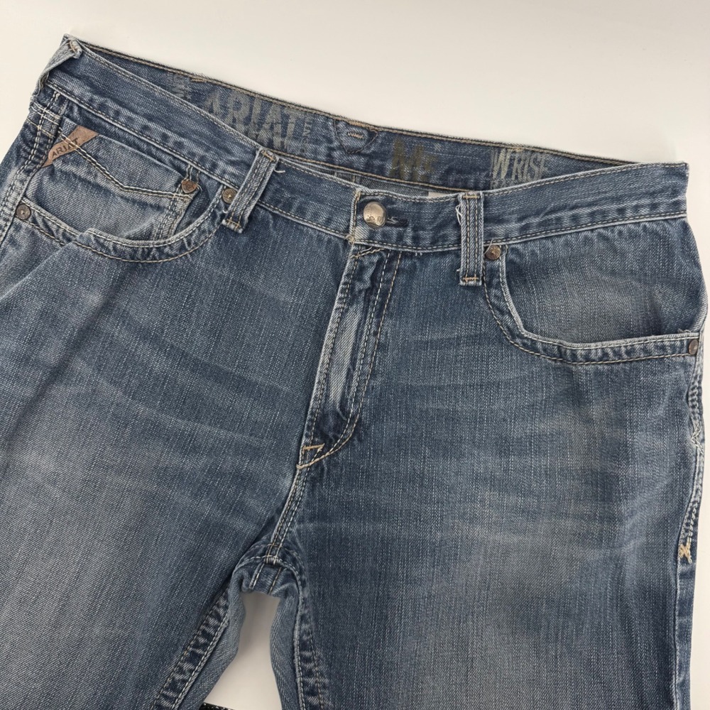 Ariat Men's Straight Jeans in Faded Blue Denim